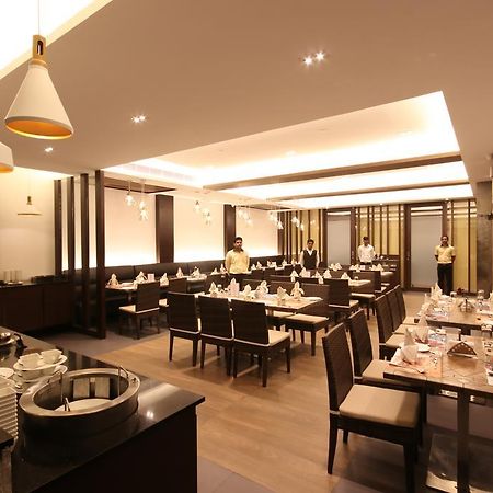 คานนา เฟียสตา Hotel ฮอร์นีเบ็ชวา ภายนอก รูปภาพ