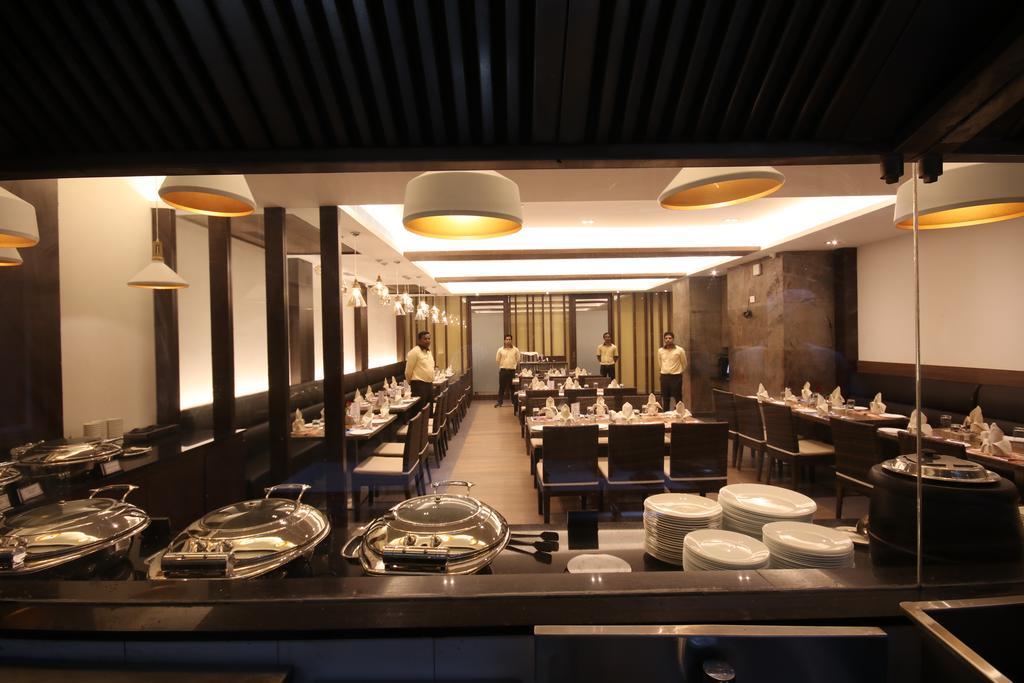คานนา เฟียสตา Hotel ฮอร์นีเบ็ชวา ภายนอก รูปภาพ