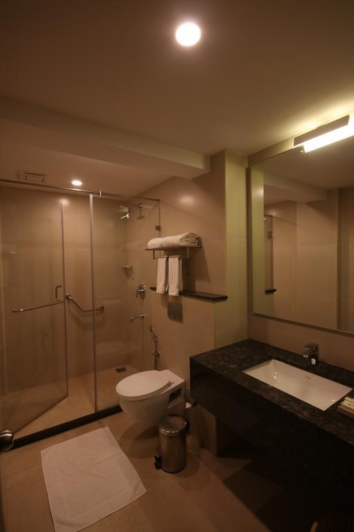 คานนา เฟียสตา Hotel ฮอร์นีเบ็ชวา ภายนอก รูปภาพ