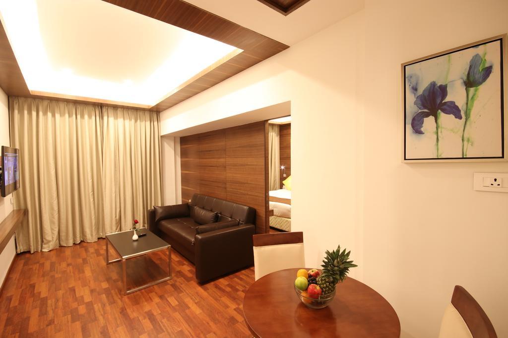 คานนา เฟียสตา Hotel ฮอร์นีเบ็ชวา ภายนอก รูปภาพ