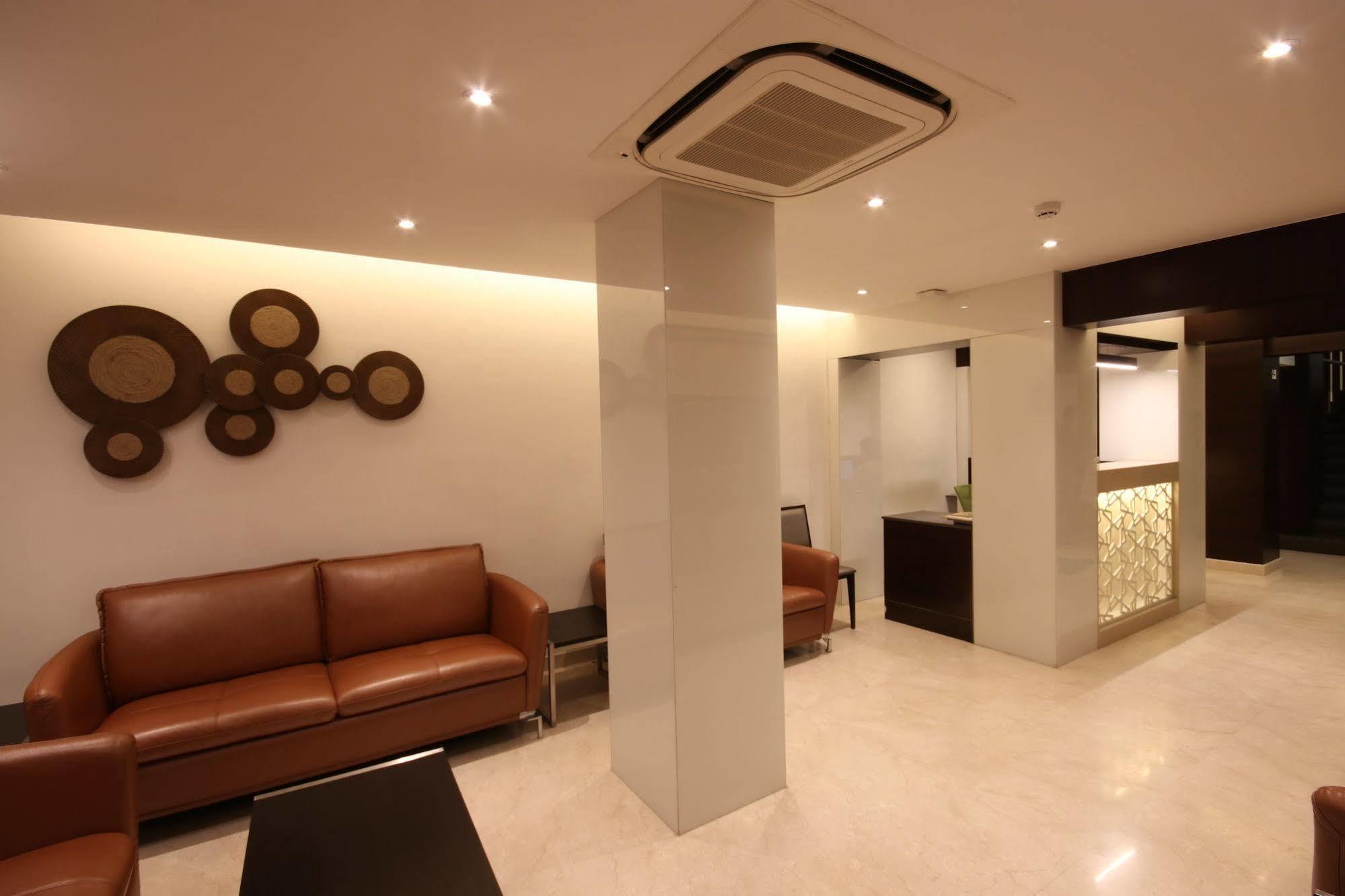 คานนา เฟียสตา Hotel ฮอร์นีเบ็ชวา ภายนอก รูปภาพ